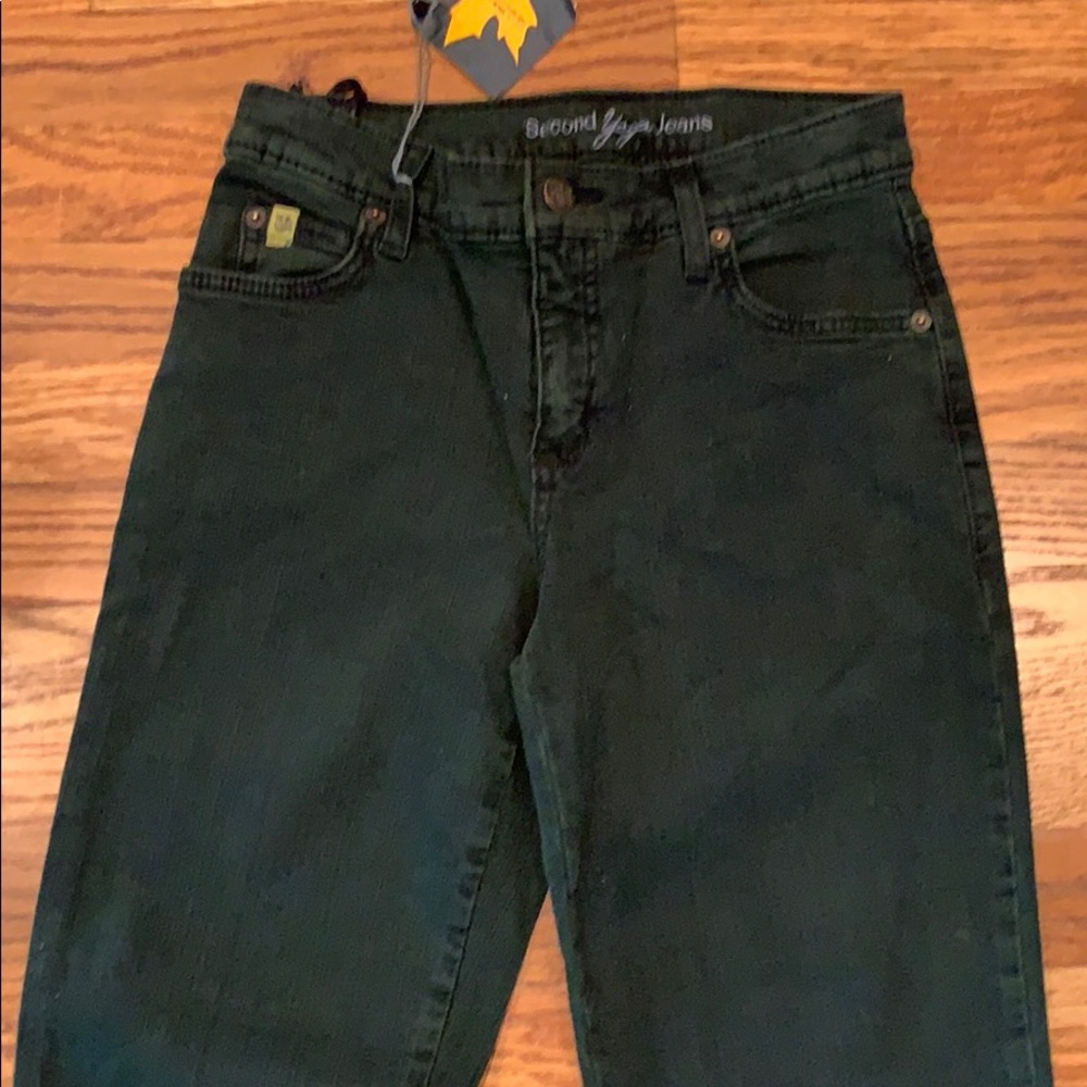 NWT - Straight leg stretch jeans in Forest Green